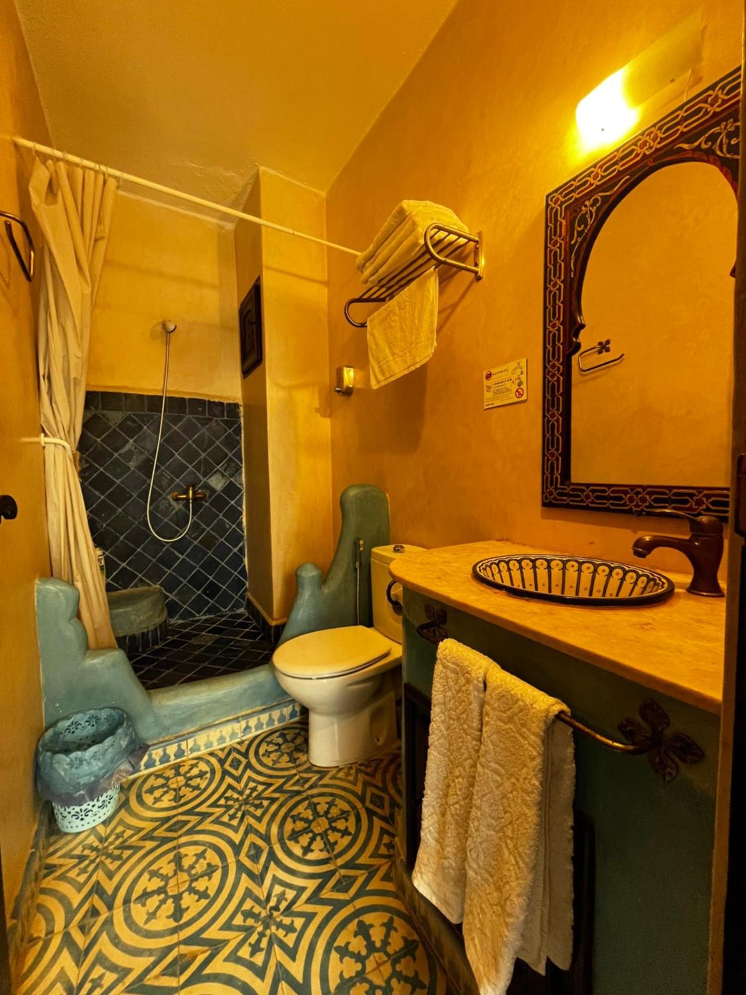 Riad Tassili Chaouen เชฟชาอูน ภายนอก รูปภาพ